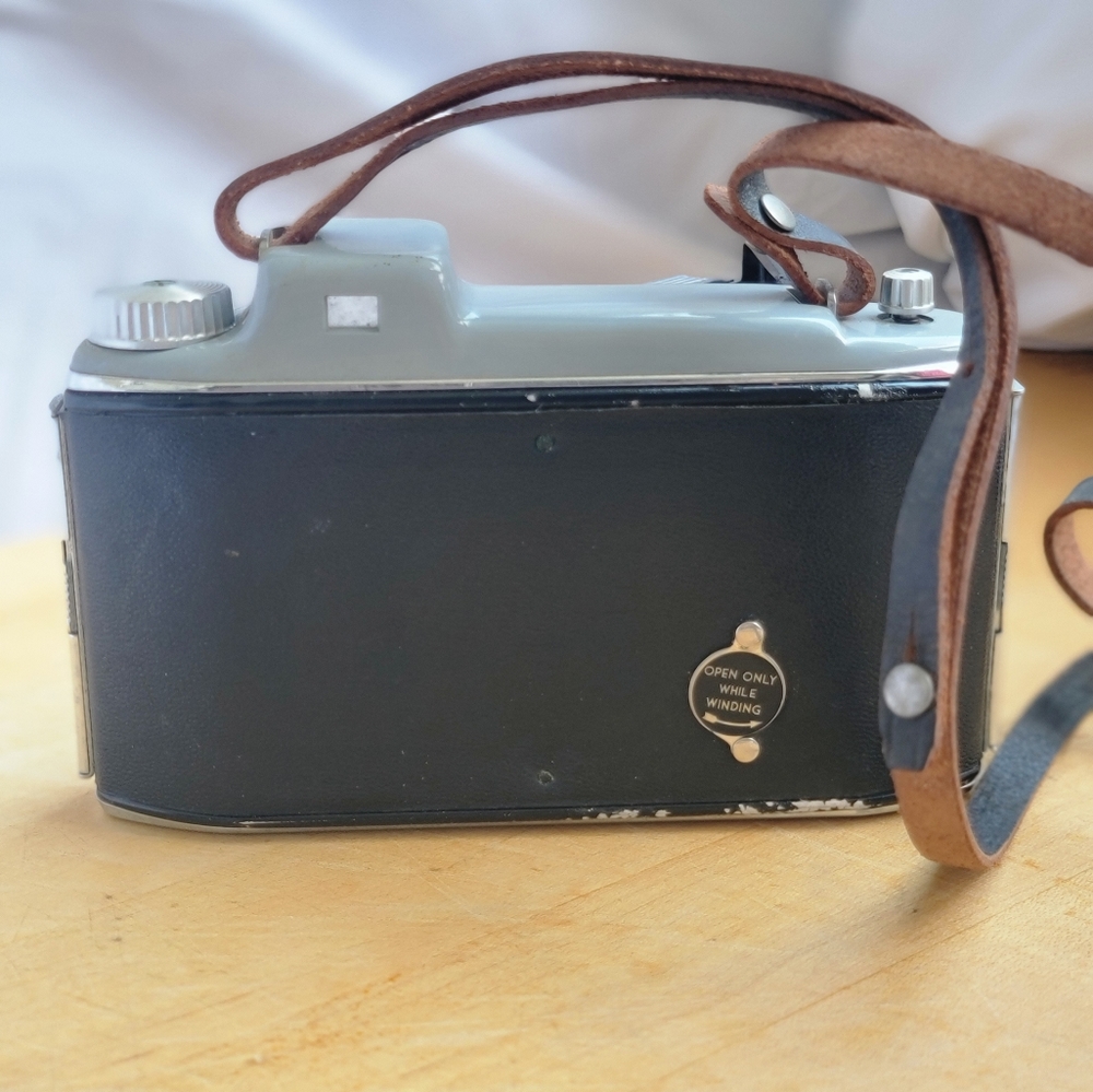 Kodak Tour Camera - Picture 5 of 8